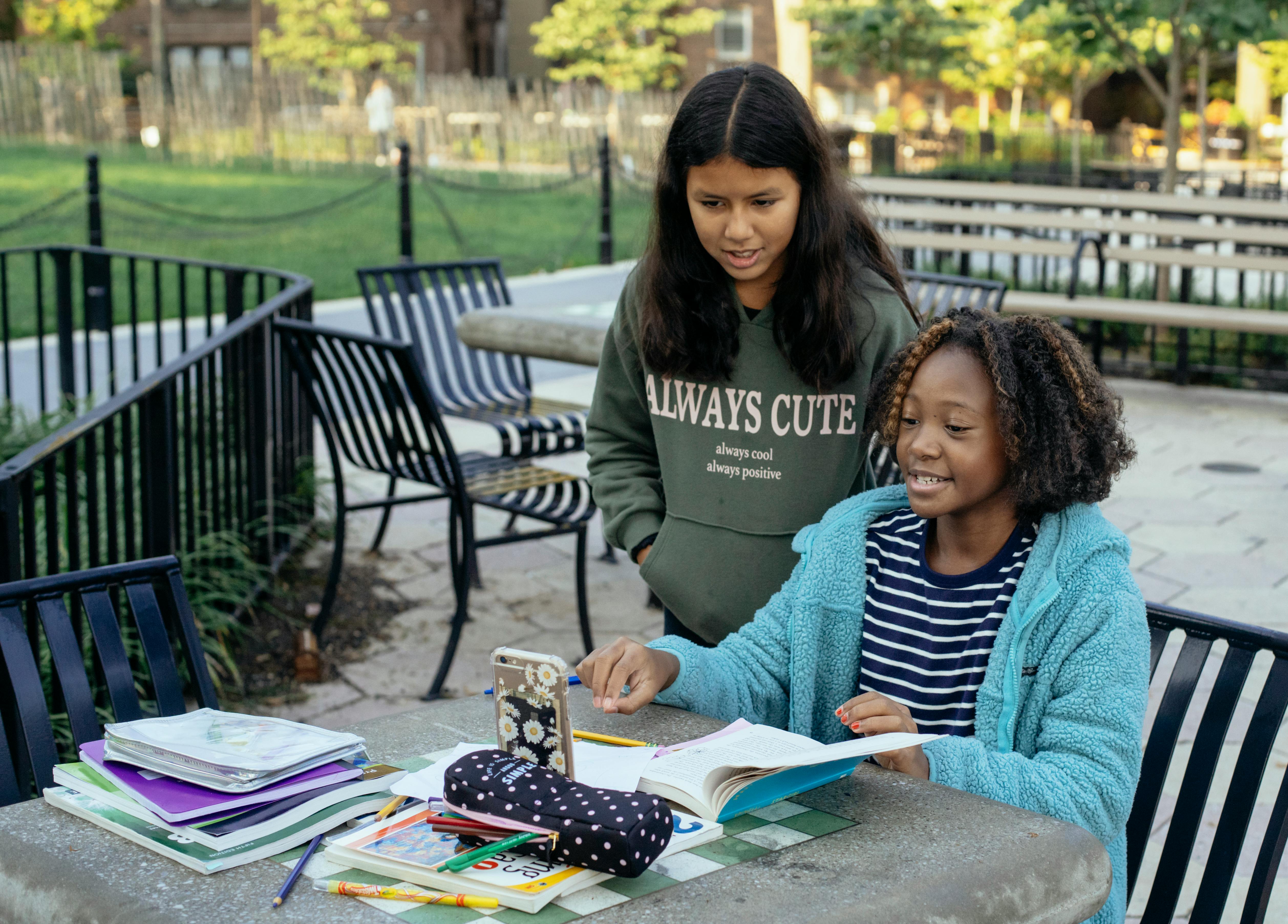 活动现场与舞台灯光的影像记录